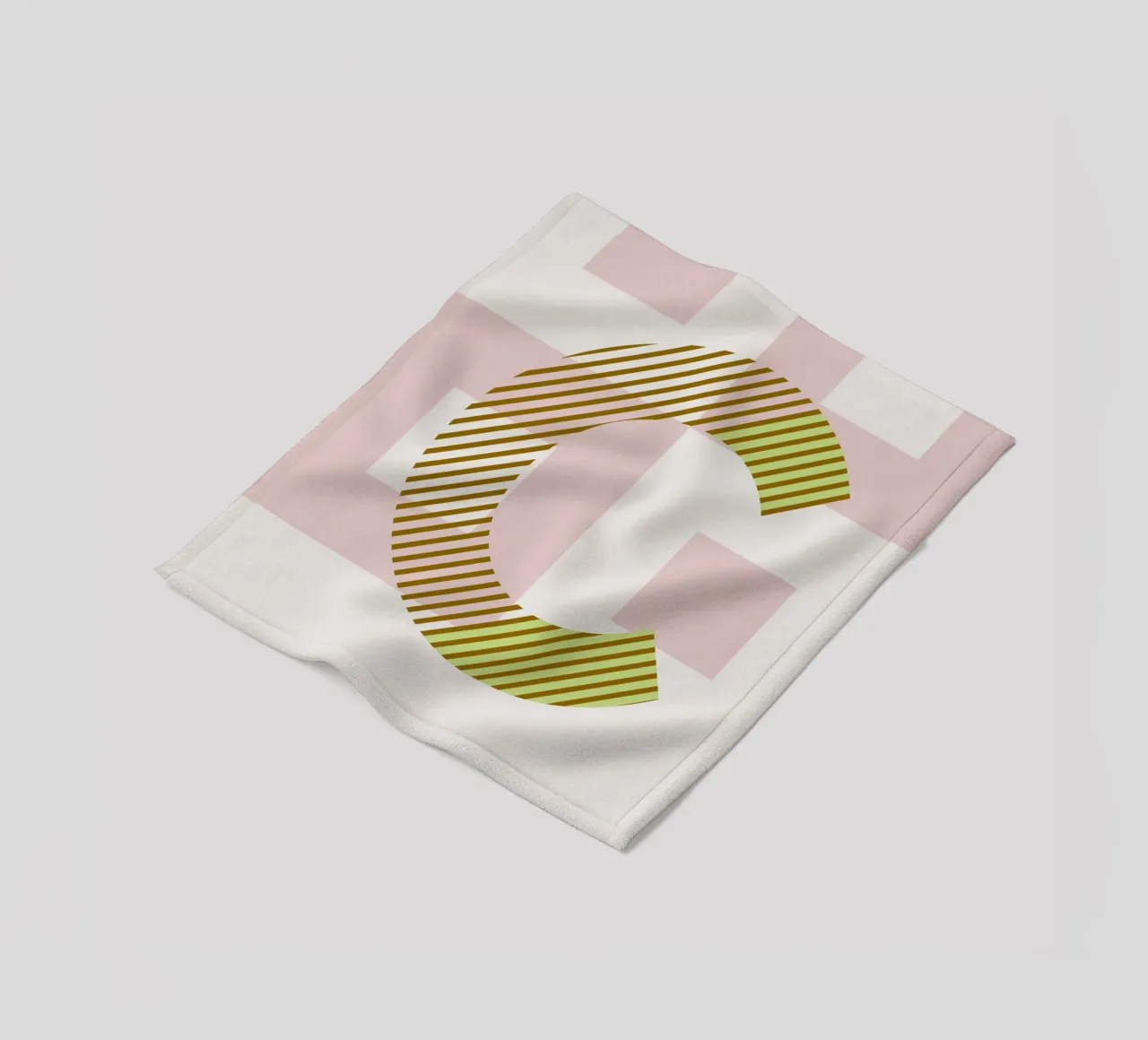 C Typeface Alphabet coperta in pile da lazydaypaper