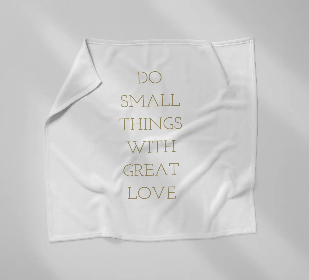 Do small things with great love coperta in pile da apoloprints
