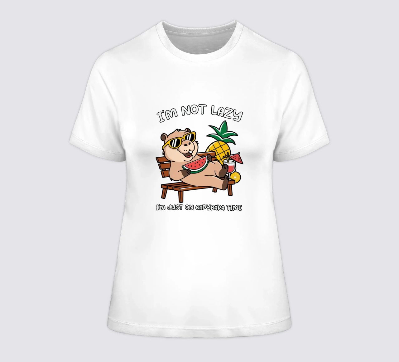 I'M NOT LAZY. I'M JUST ON CAPYBARA TIME t-shirt da donna da edsonramosart