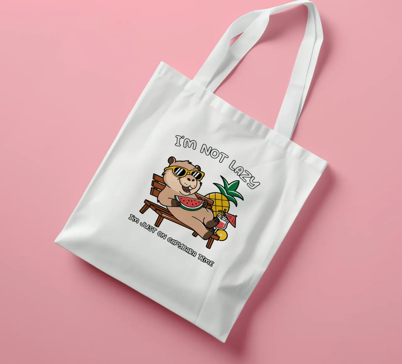 I'M NOT LAZY. I'M JUST ON CAPYBARA TIME tote bag de edsonramosart
