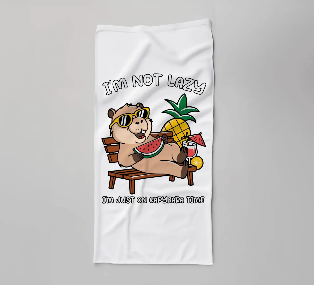 I'M NOT LAZY. I'M JUST ON CAPYBARA TIME serviette de bain de edsonramosart