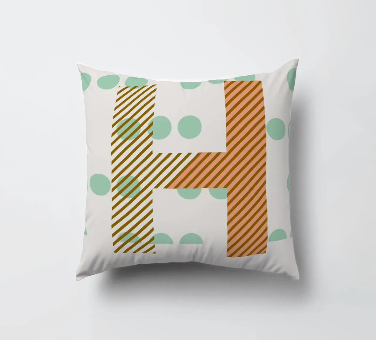 H Typeface Alphabet cuscino da lazydaypaper