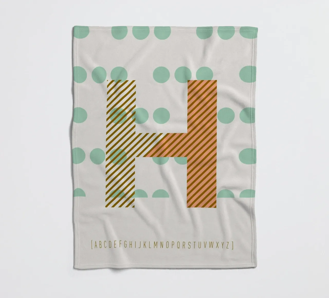 H Typeface Alphabet coperta in pile da lazydaypaper