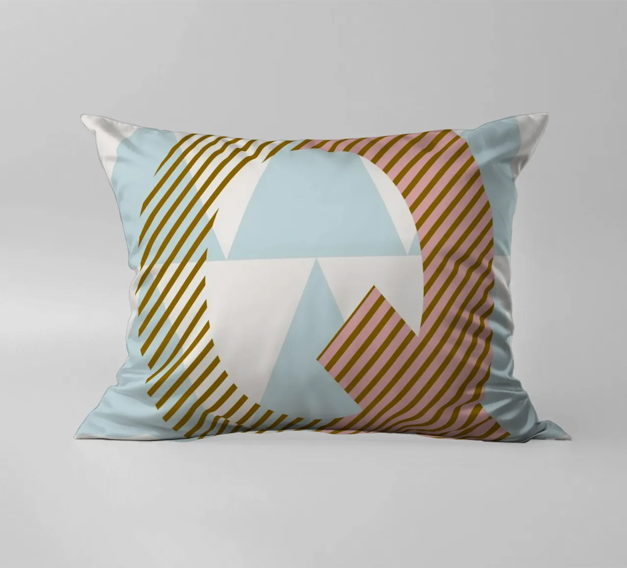 Q Typeface Alphabet cuscino da lazydaypaper