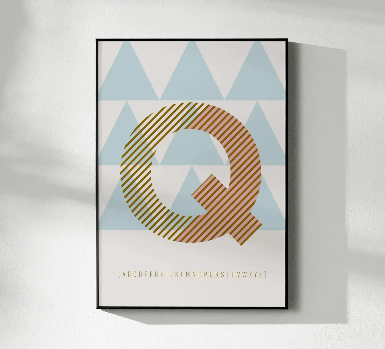 Q Typeface Alphabet plexiglass da lazydaypaper