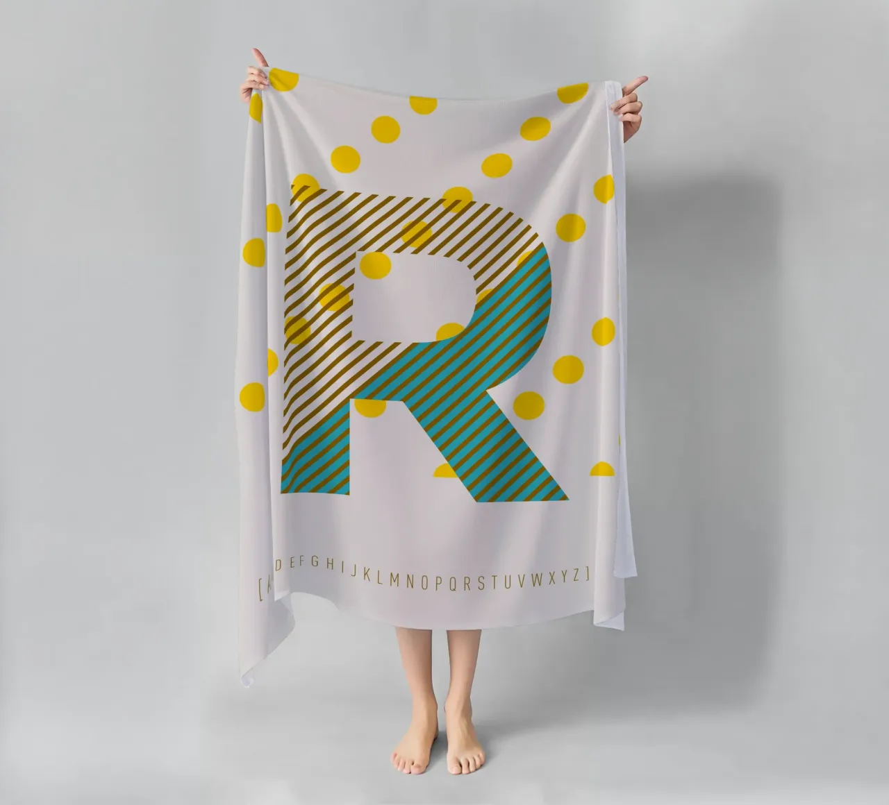 R Typeface Alphabet telo mare da lazydaypaper