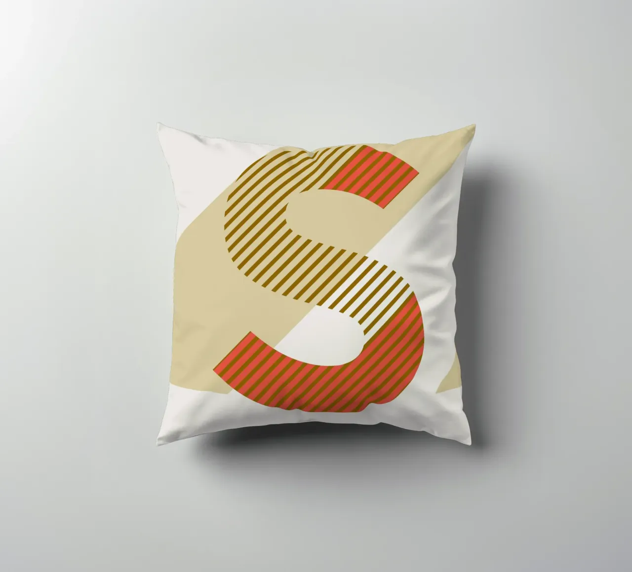 S Typeface Alphabet cuscino da lazydaypaper