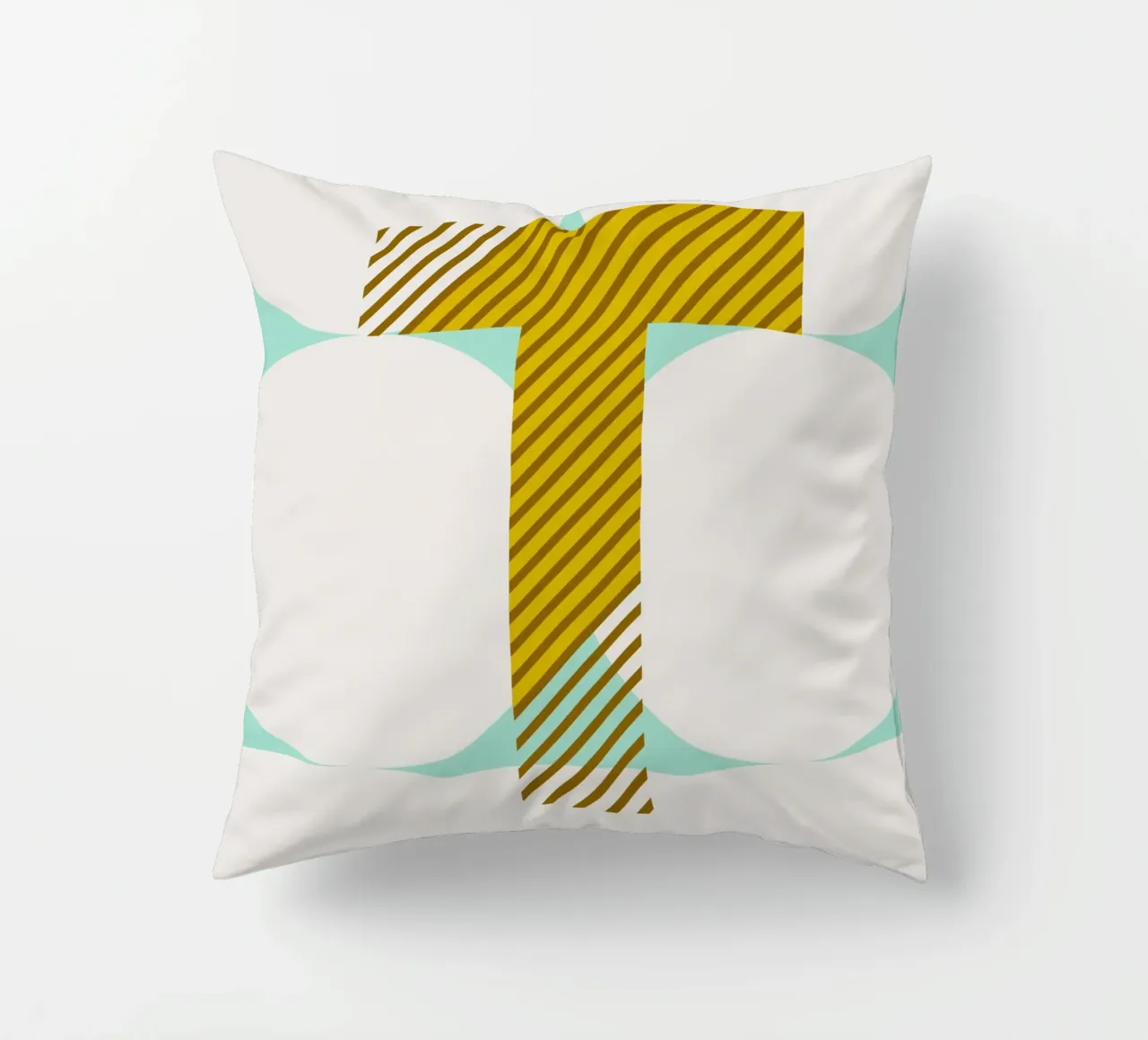 T Typeface Alphabet cuscino da lazydaypaper