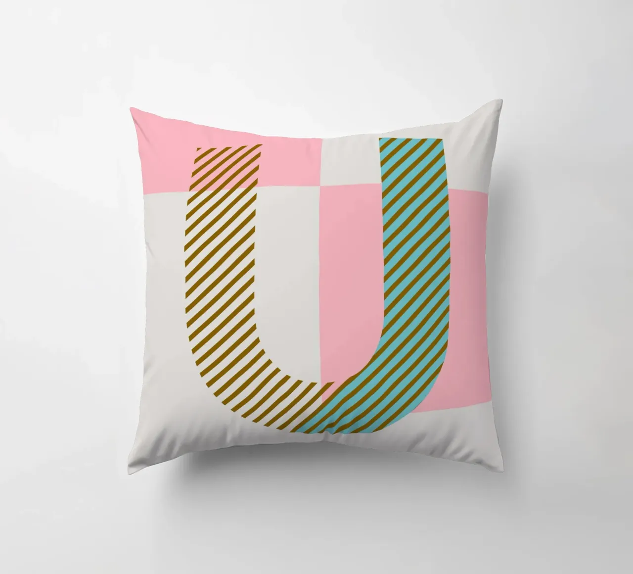 U Typeface Alphabet cuscino da lazydaypaper