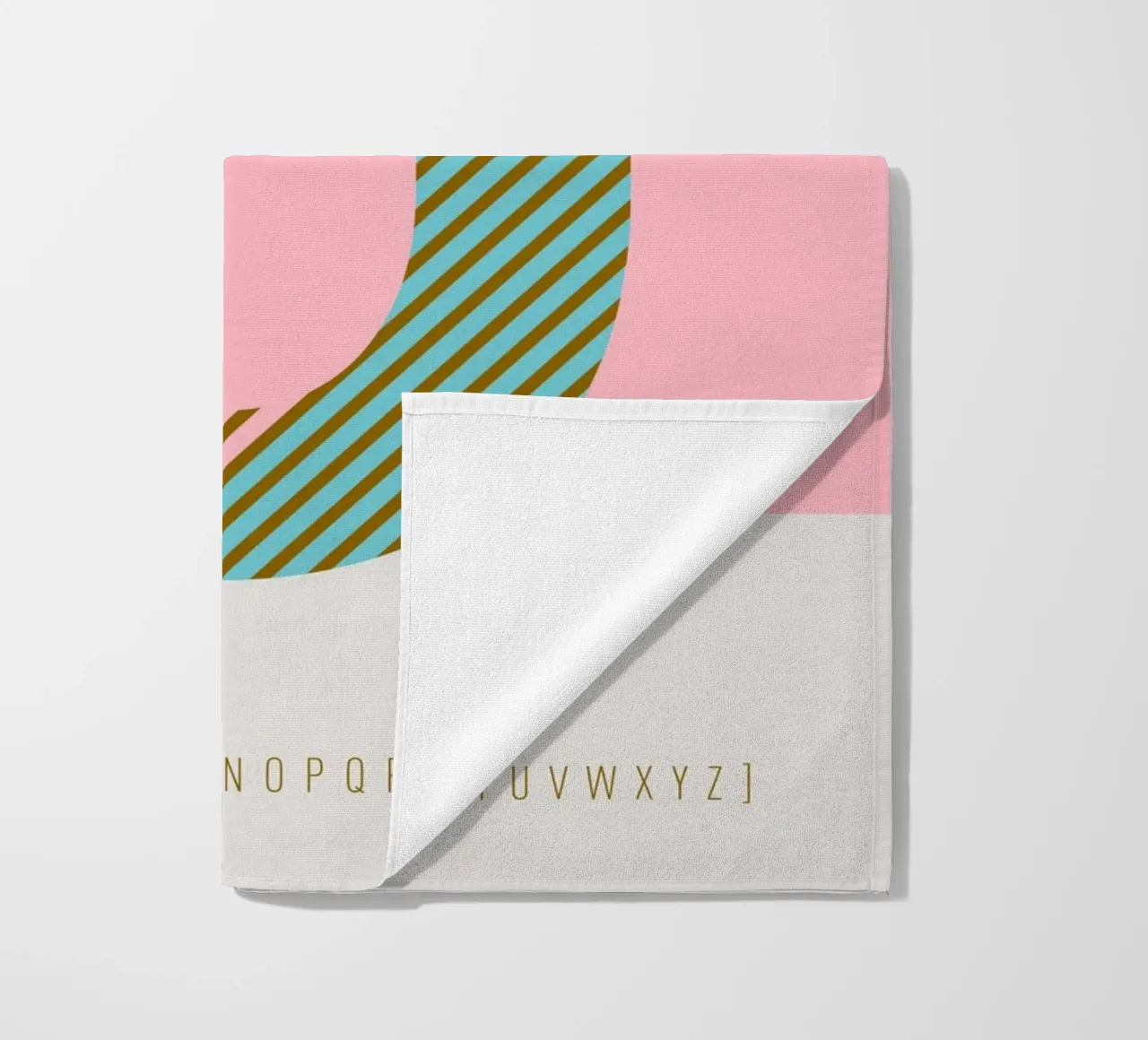 U Typeface Alphabet telo mare da lazydaypaper