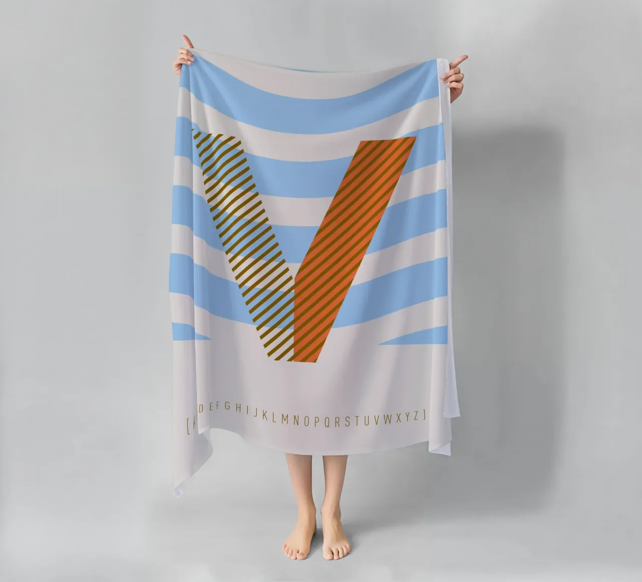 V Typeface Alphabet telo mare da lazydaypaper