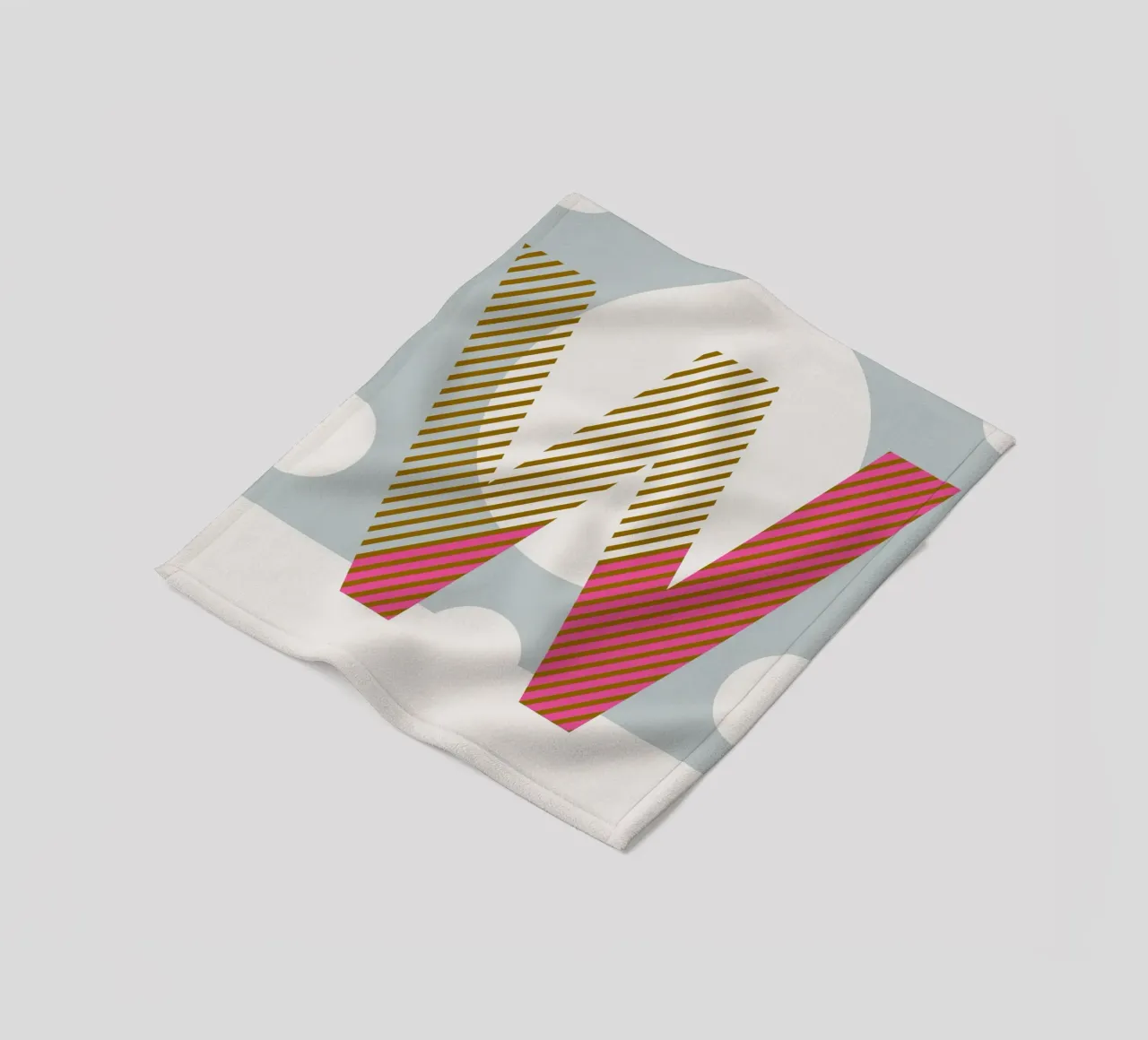 W Typeface Alphabet coperta in pile da lazydaypaper