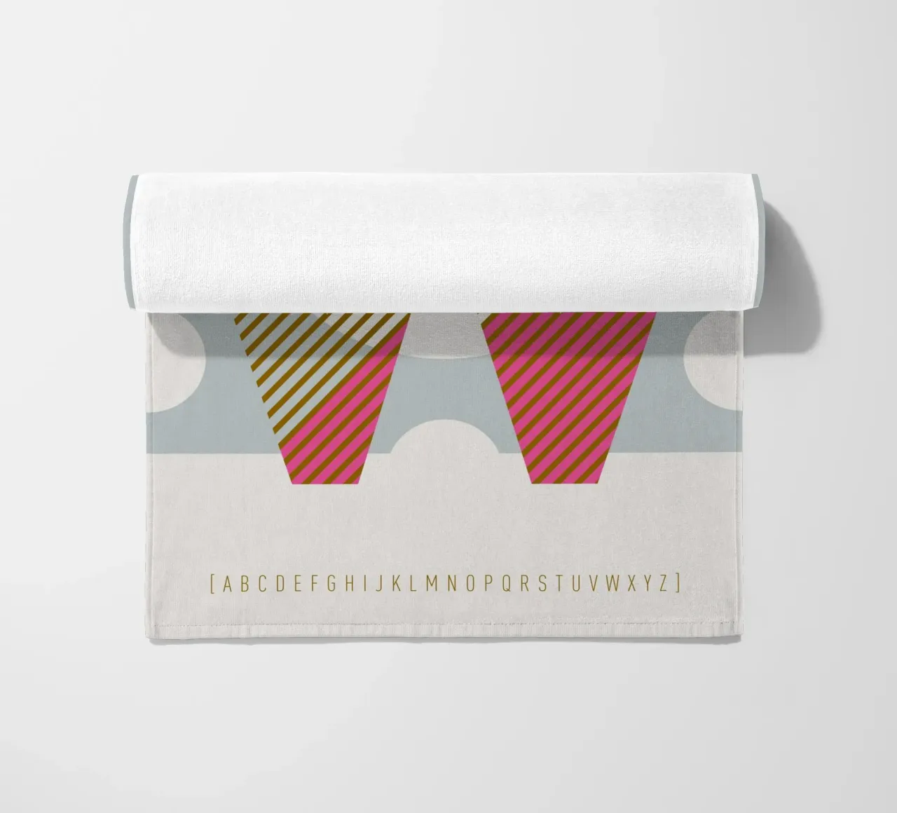 W Typeface Alphabet telo mare da lazydaypaper