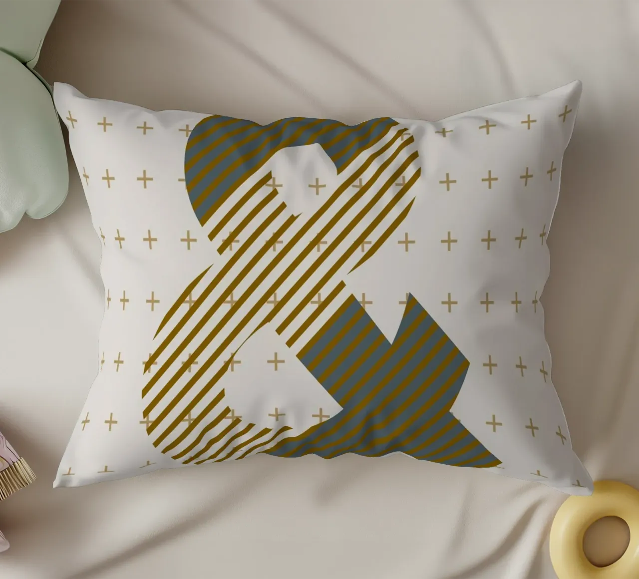 & Typeface Alphabet cuscino da lazydaypaper