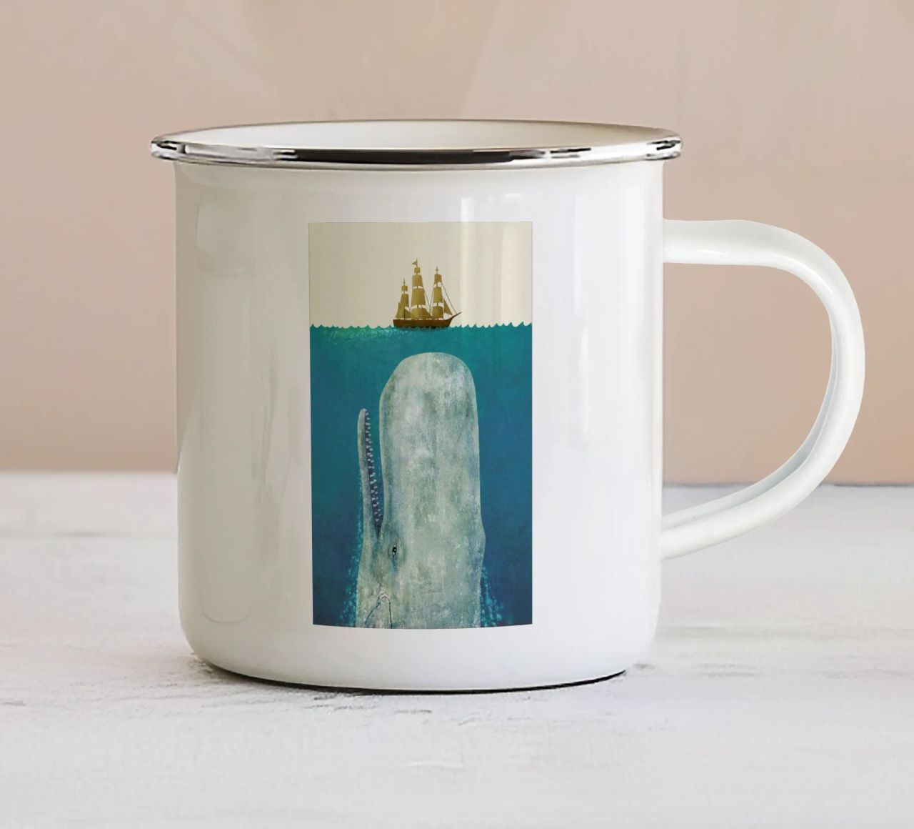 The Whale tazza in smalto da Terry Fan