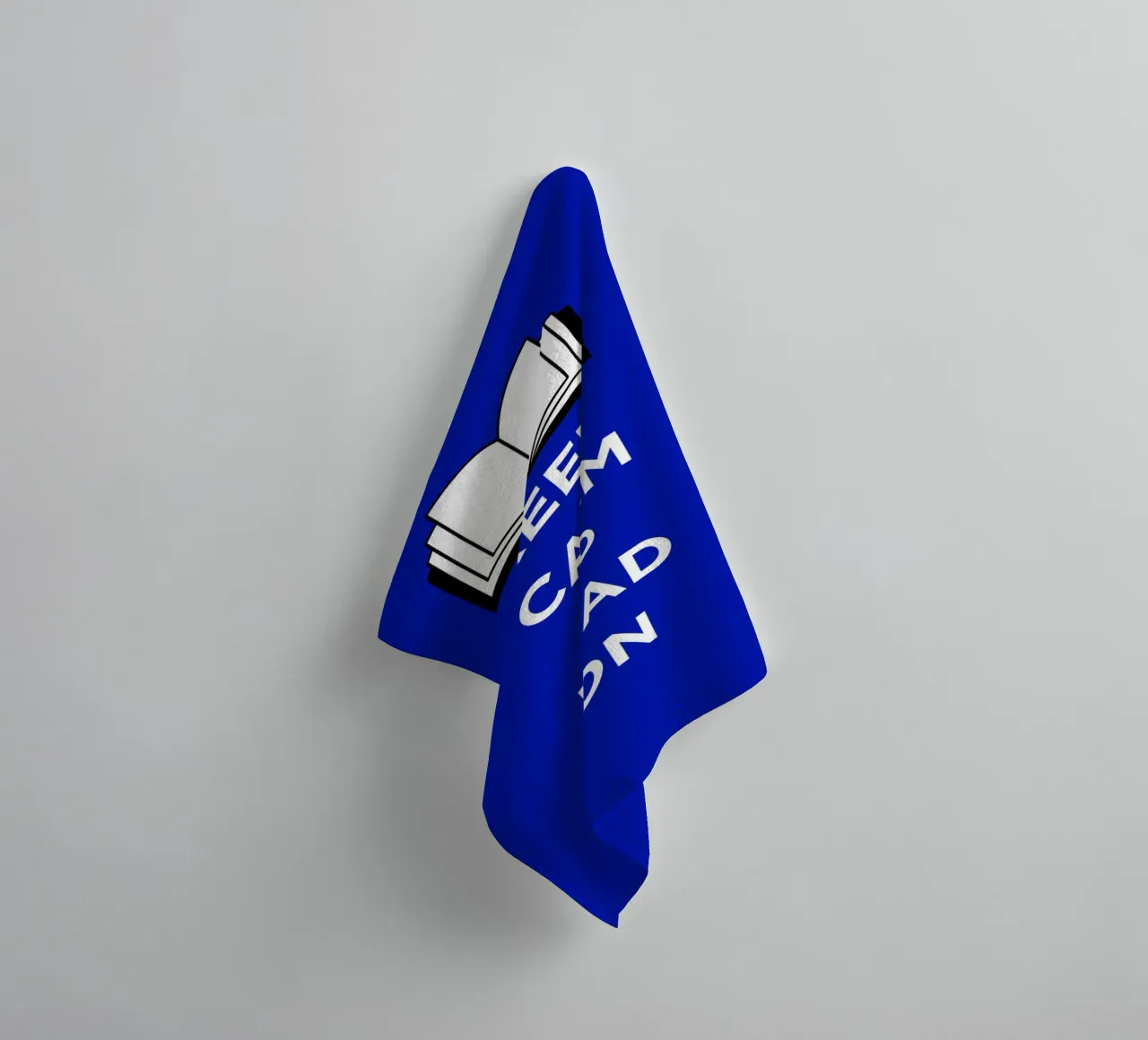 Keep Calm and Read On - Blue Background asciugamano da bagno da FABOArt