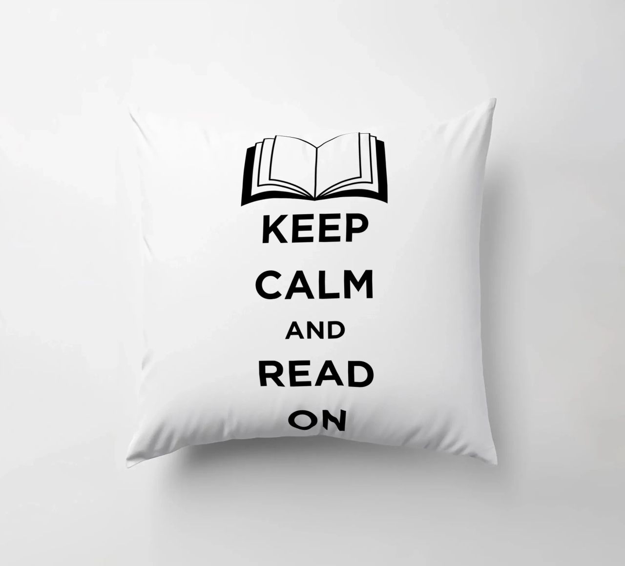 KEEP CALM AND READ ON cuscino da FABOArt