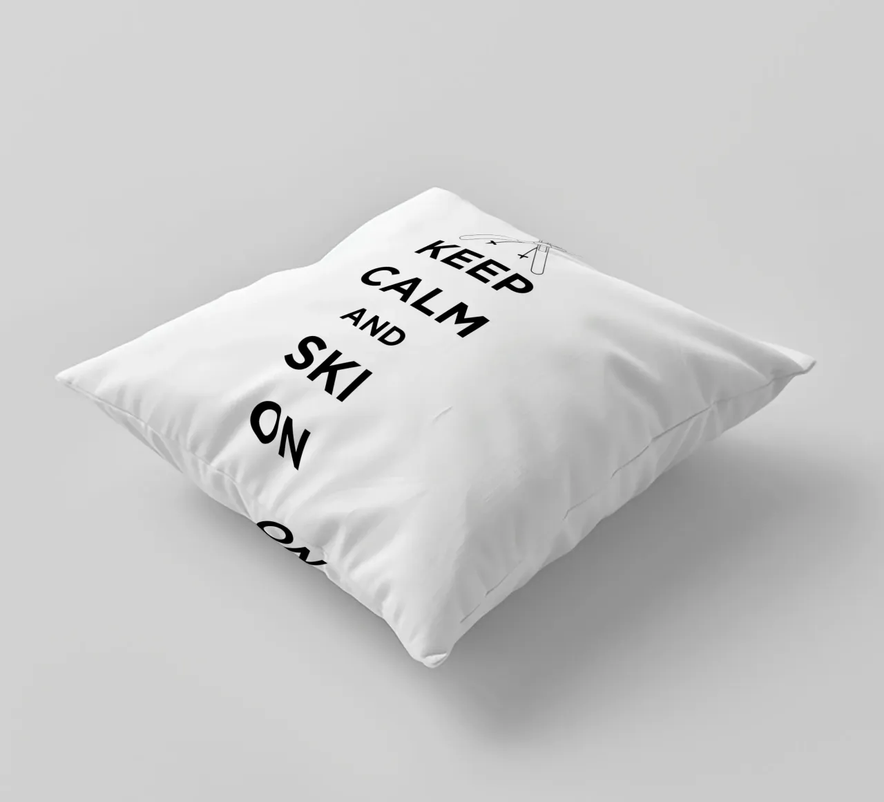 KEEP CALM AND SKI ON cuscino da FABOArt