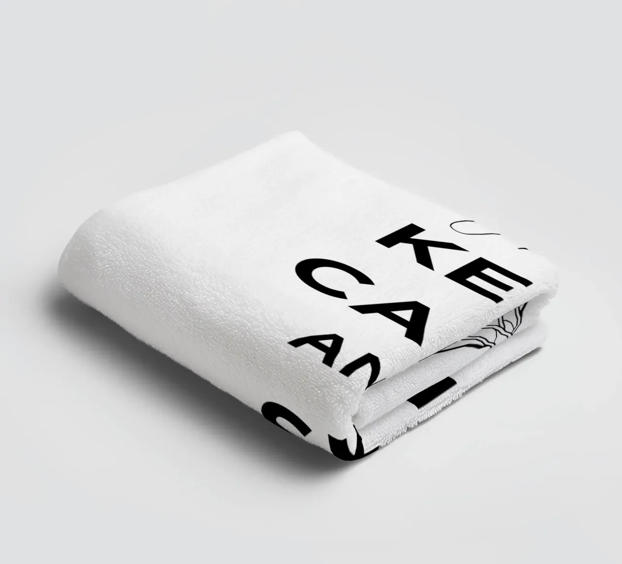 KEEP CALM AND SKI ON asciugamano da bagno da FABOArt