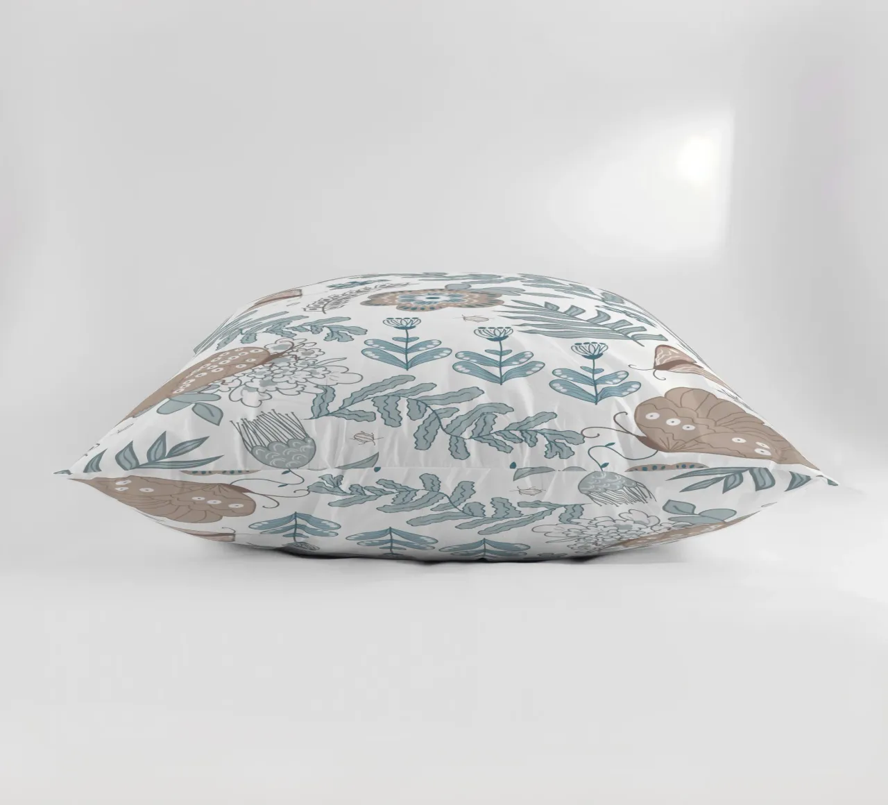 Busy life in the fields cuscino da Mandalla Pattern