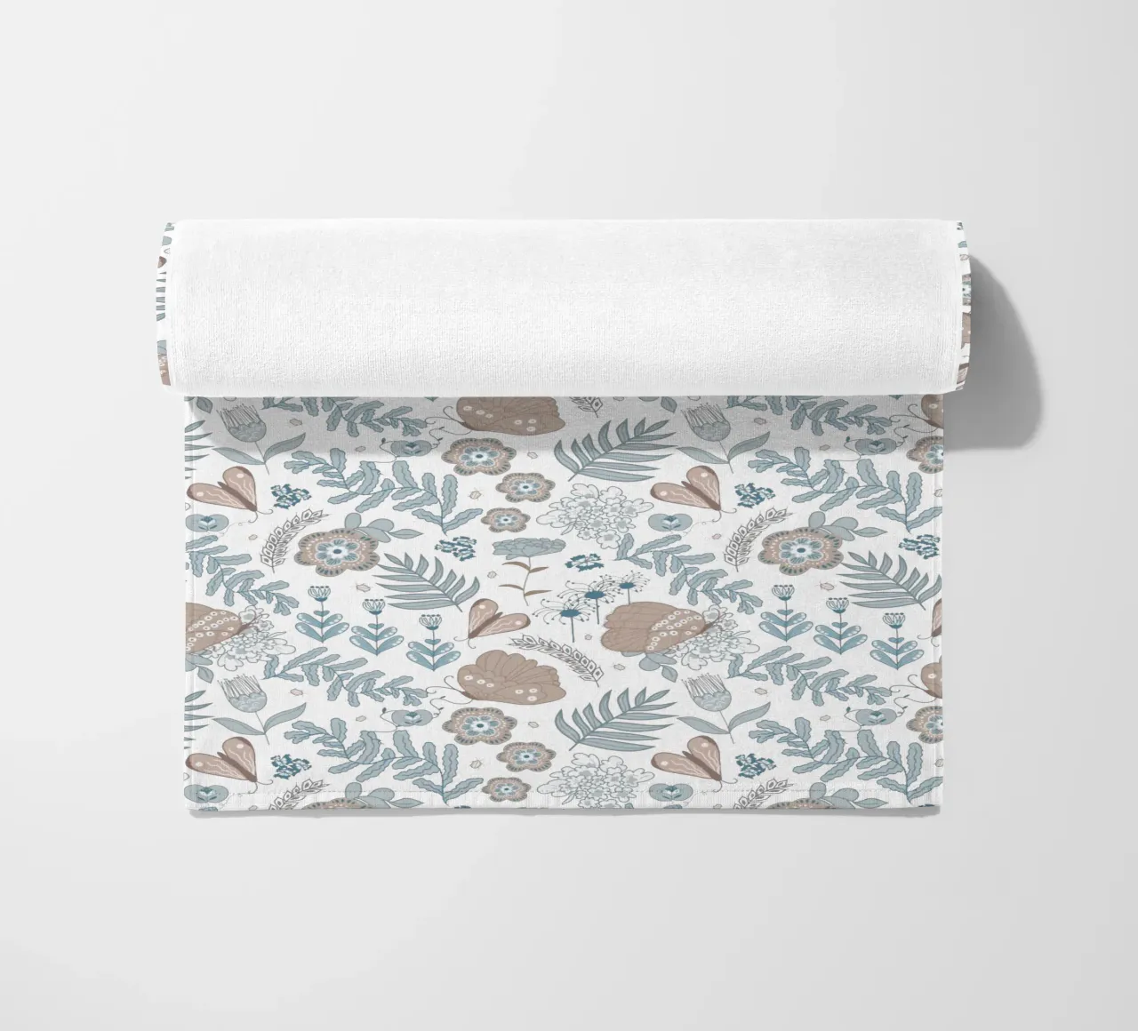 Busy life in the fields toalla de playa de Mandalla Pattern